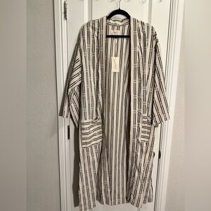 Universal Threads Kimono Robe BNWT